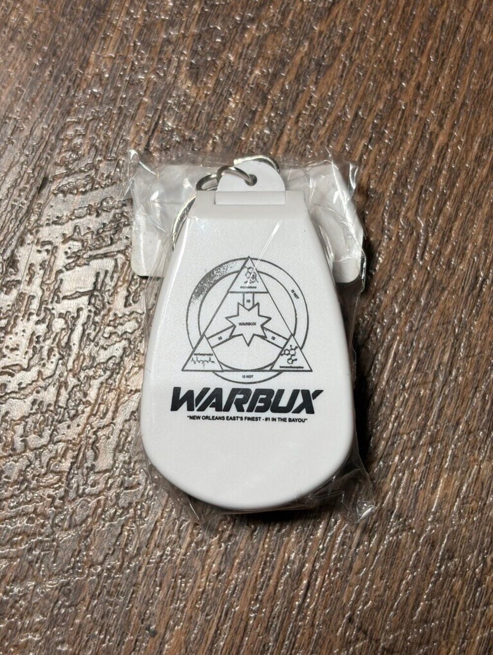 WARBUX Pill Cutter Keychain